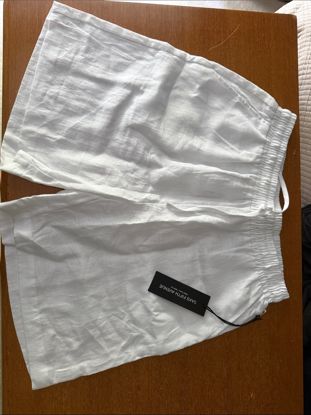 NWT Saks Fifth Avenue White 100% Linen Elastic/Drawstring Waist Shorts